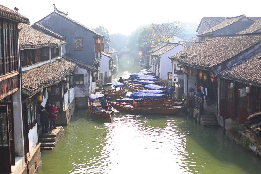 西媒:在塞维利亚失去位置,拉基蒂奇即将转会利雅得青年人